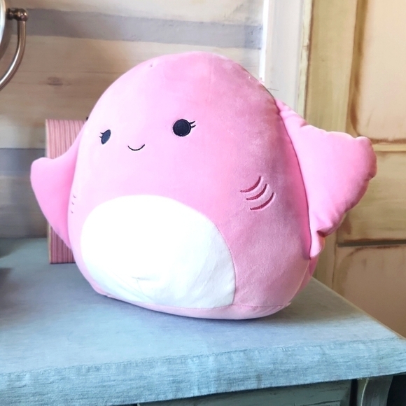 12” Saxa the Rainbow Back Stingray Squishmallow - Picture 1 of 7